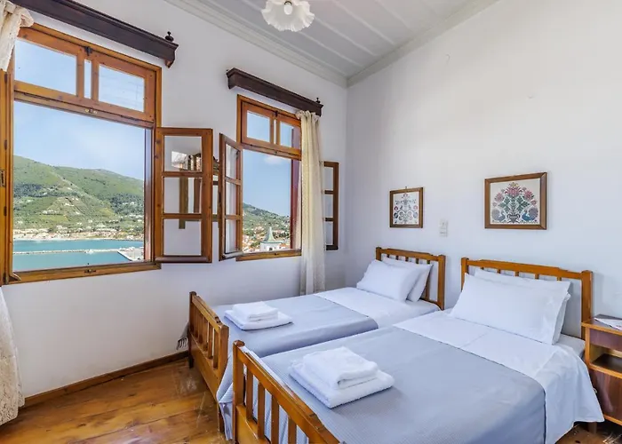 House Vasaki Skopelos Town